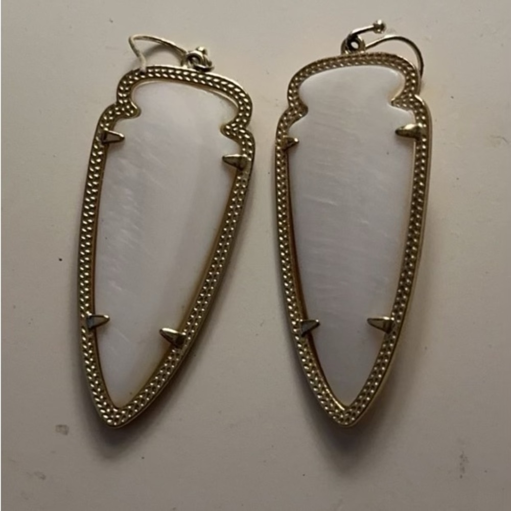 kendra scott color bar earrings,  gold hardware  ivory & maroon